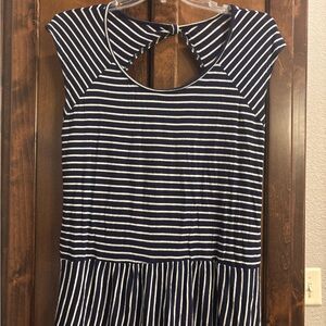 Maurices Navy and White Striped Top flattering unique back Maurice’s XXL